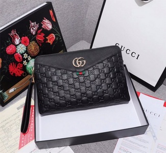 Gucci Wallets 205